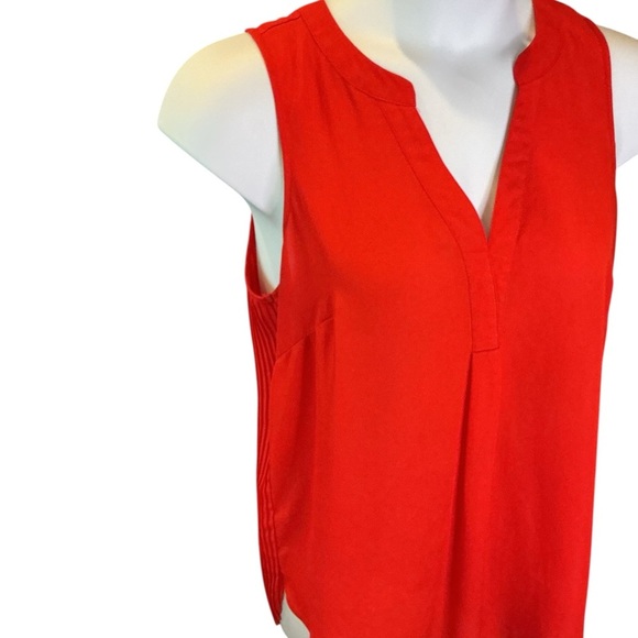 Zac & Rachel Red Pleated Sleeveless Top Tunic Split Neck Work L/G Blouse - Picture 4 of 10